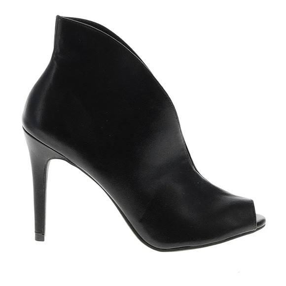 Christian Siriano Shoes - Christian Soriano High Vamp Booties - Black - DAMAGED